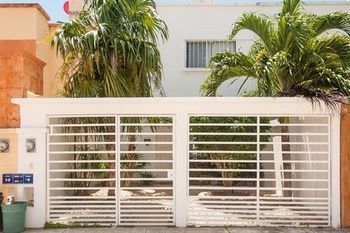 Lovely Mexican Style House Cancun