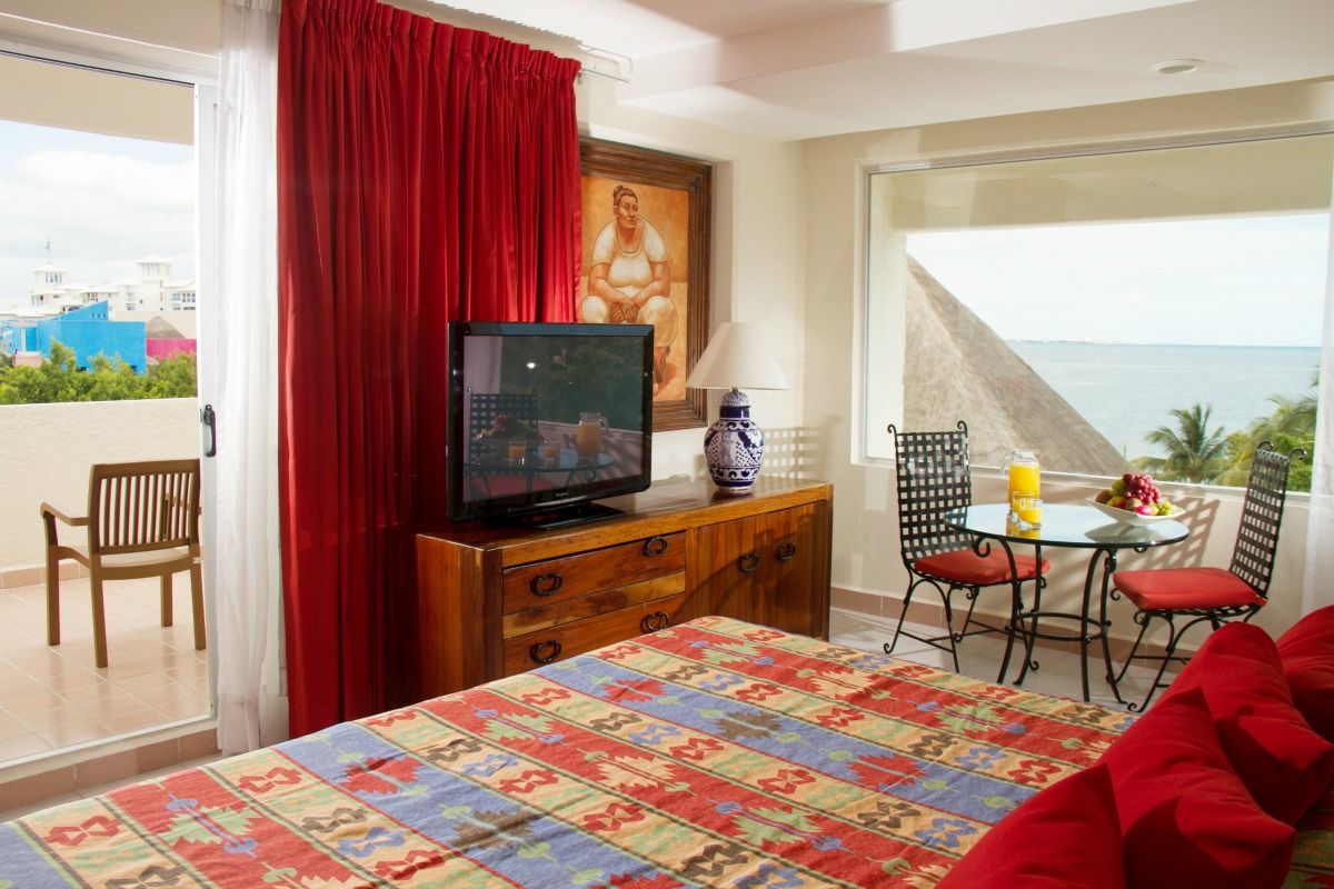 Oasis Palm Cancún