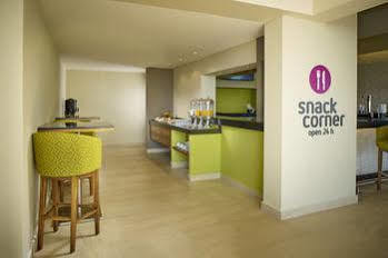 Hotel Barcelo Tucancun Beach *