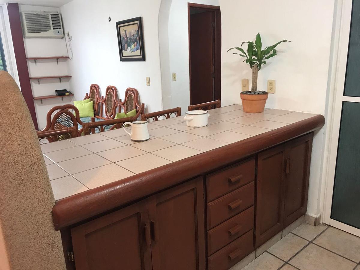 Depa Nach Con Excelente Ubicación En *