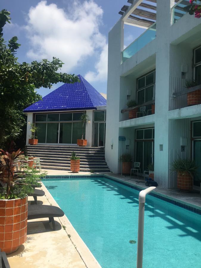 Colibri Zone Hotel Cancún
