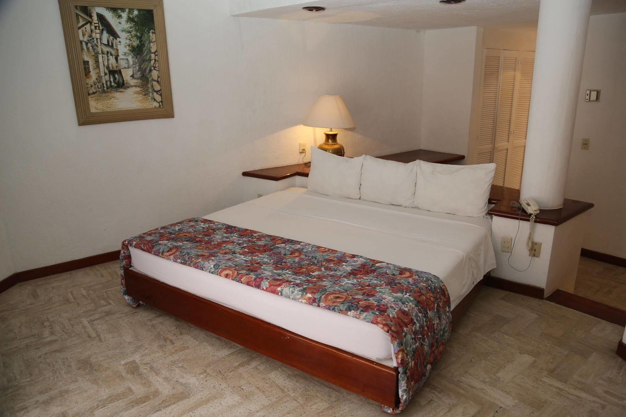 Hotel Costa Blanca Cancún