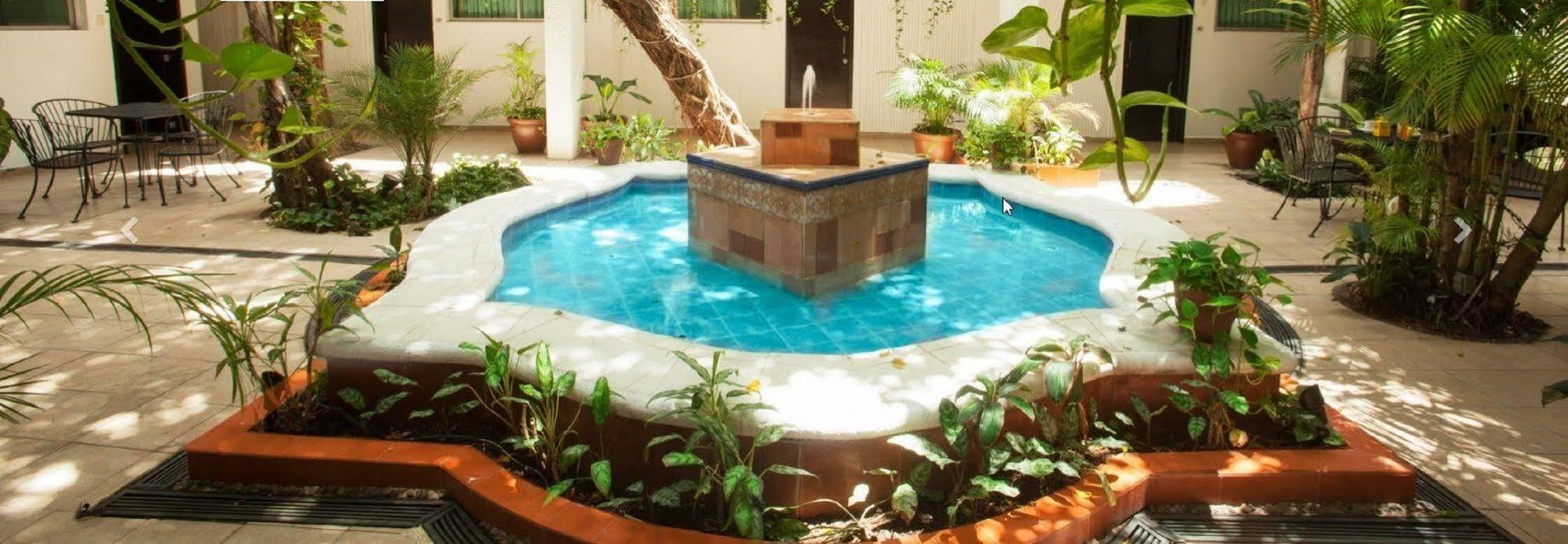 Hotel Colonial Cancún