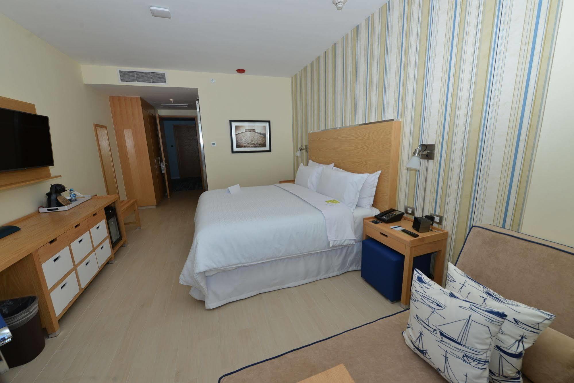 Four Points By Sheraton Centro Hotel