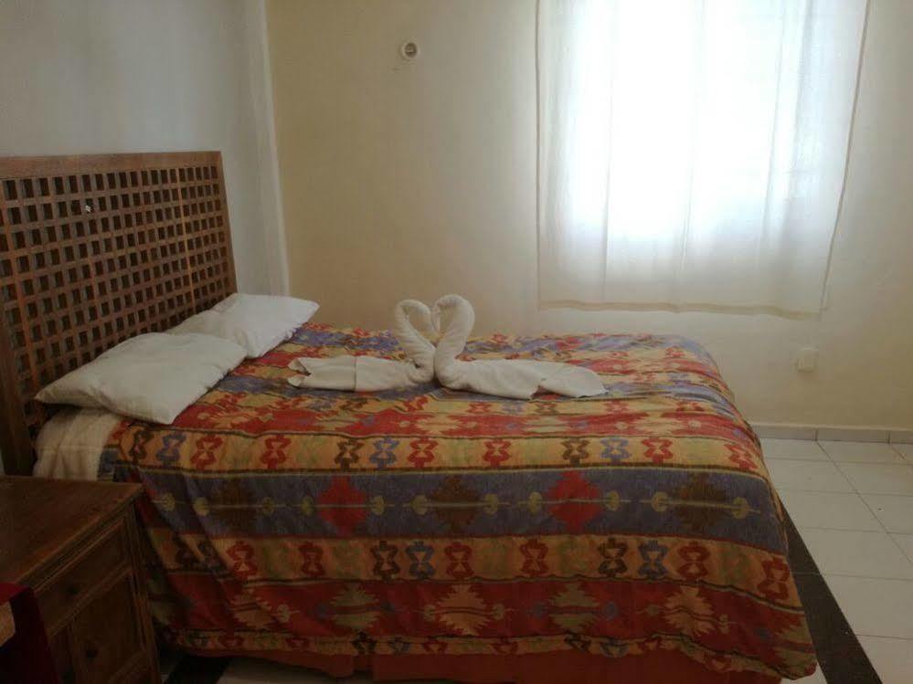 Dogtown Hotel