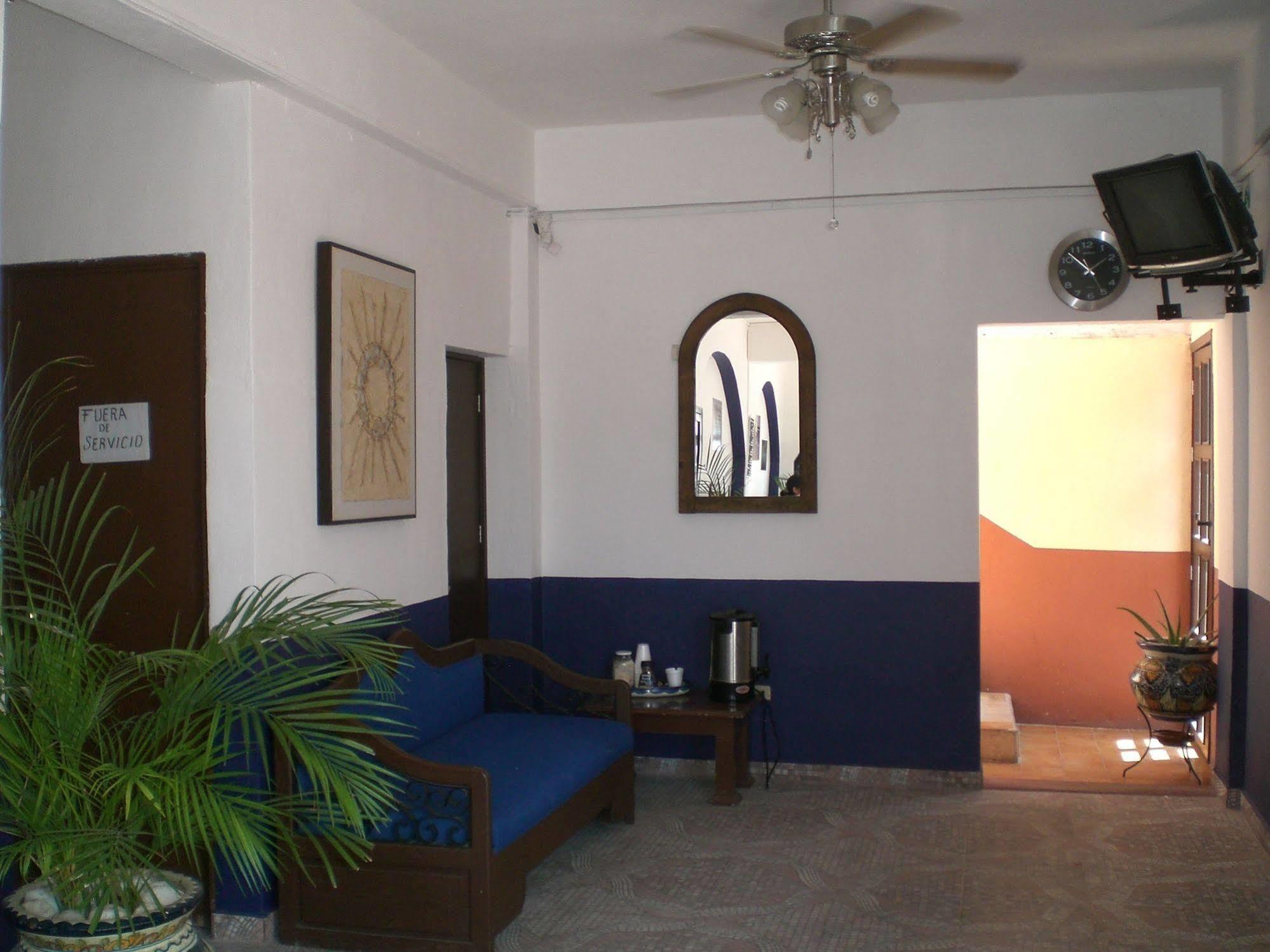 Colonial San Carlos Cancún