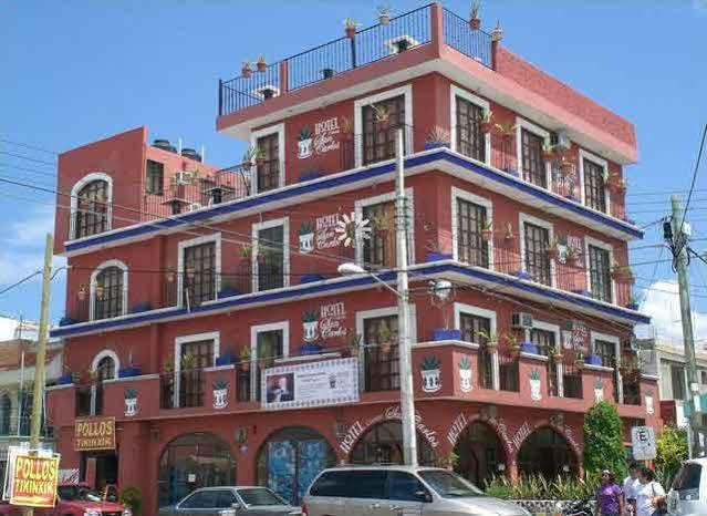 Colonial San Carlos 2*