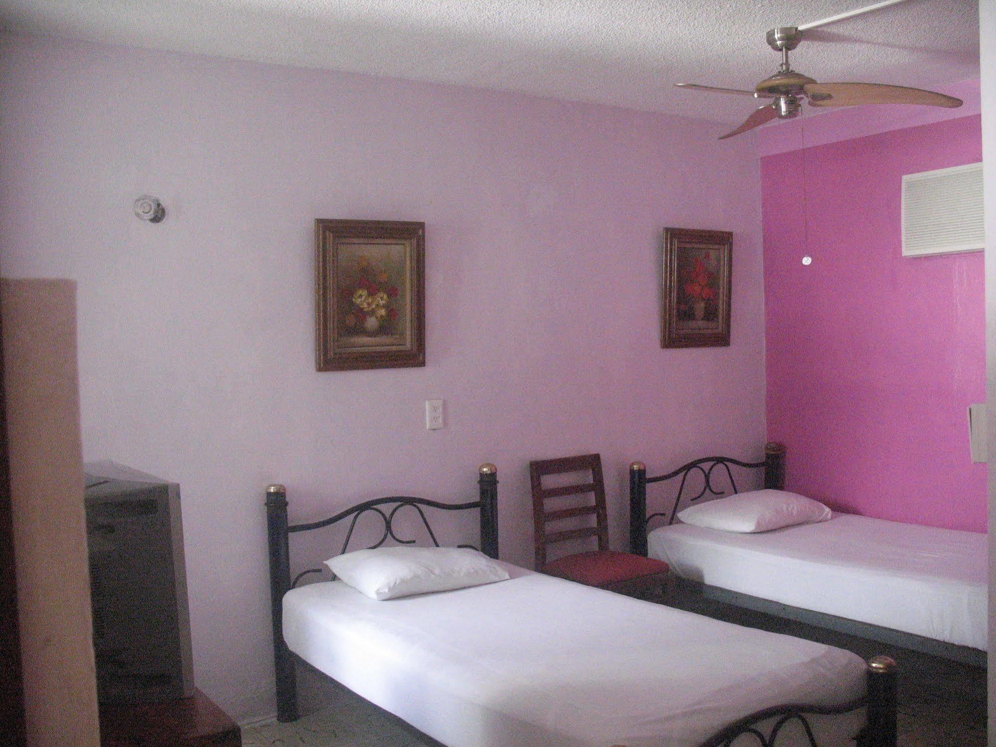 Hostal Mundo Maya *
