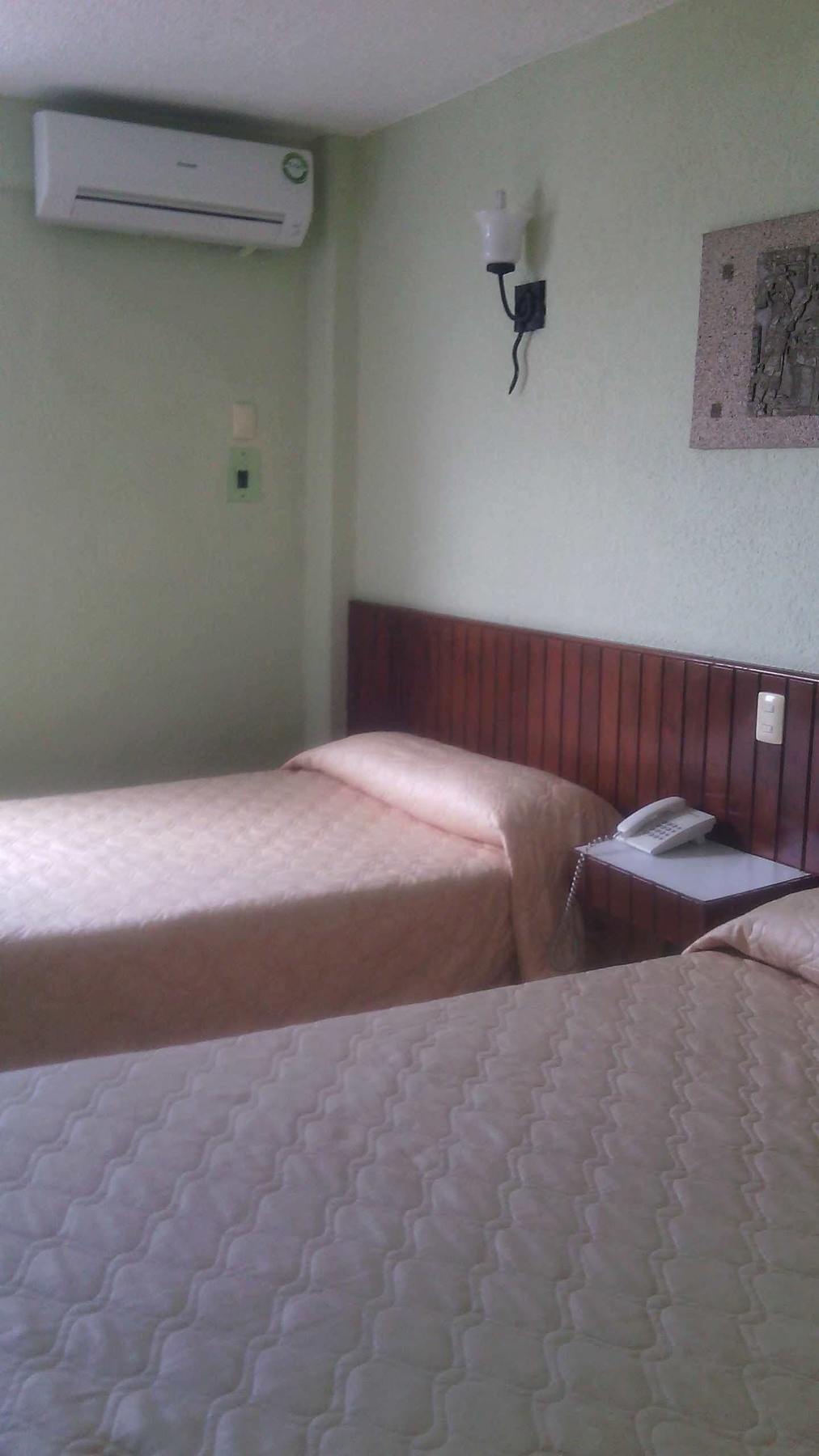 Batab Hotel 3*