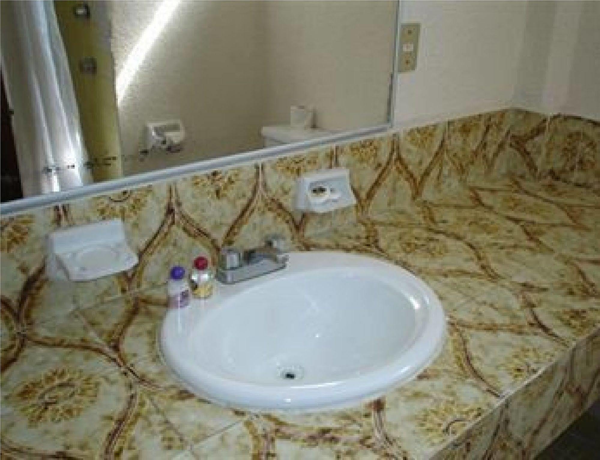 Hotel Batab 3*