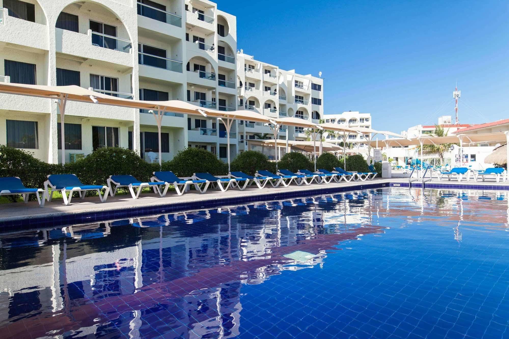 Aquamarina 3* Cancún