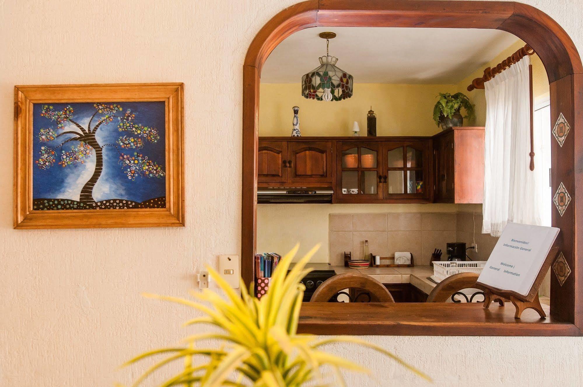 Lovely Mexican Style House Cancún