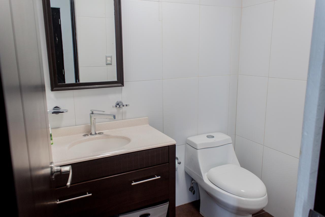 Vita 4 You Suites Hostal