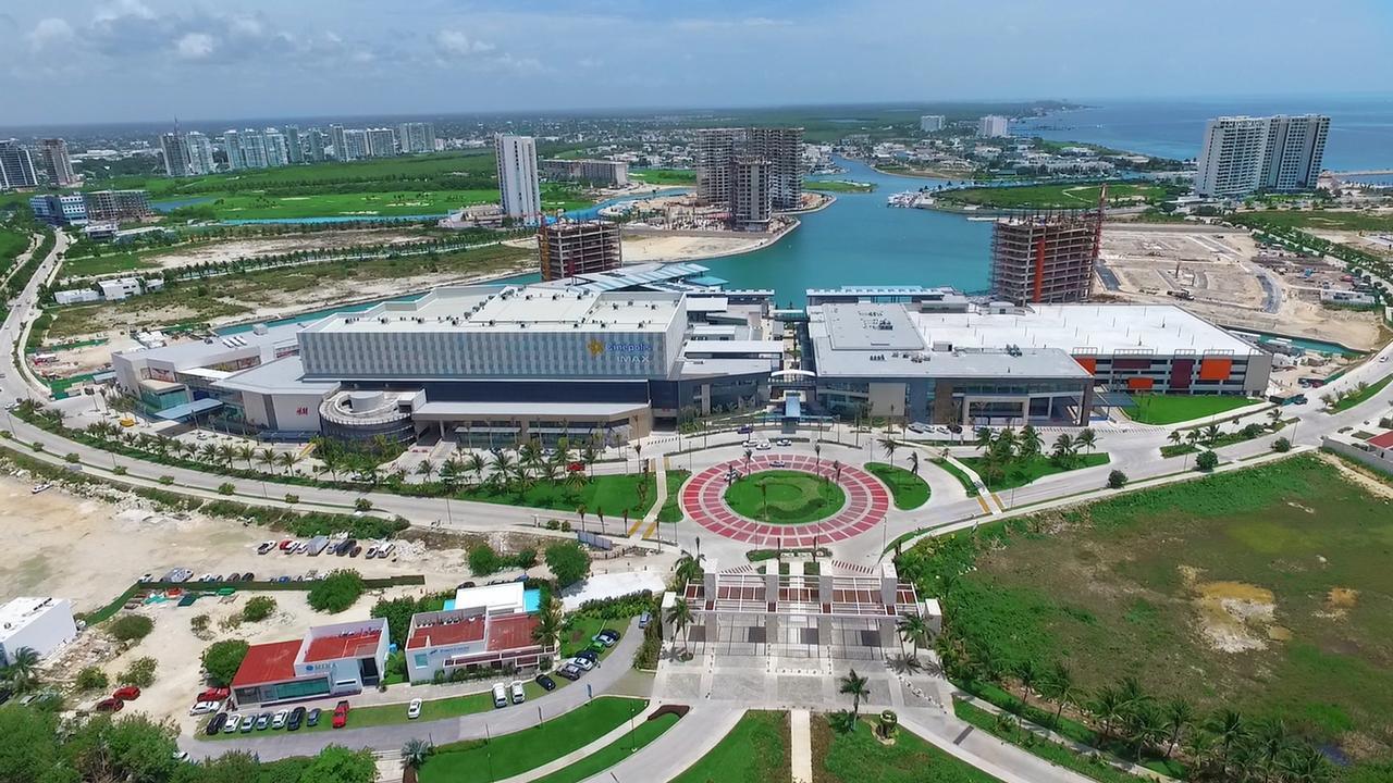Casa De Flores Pensión Cancún