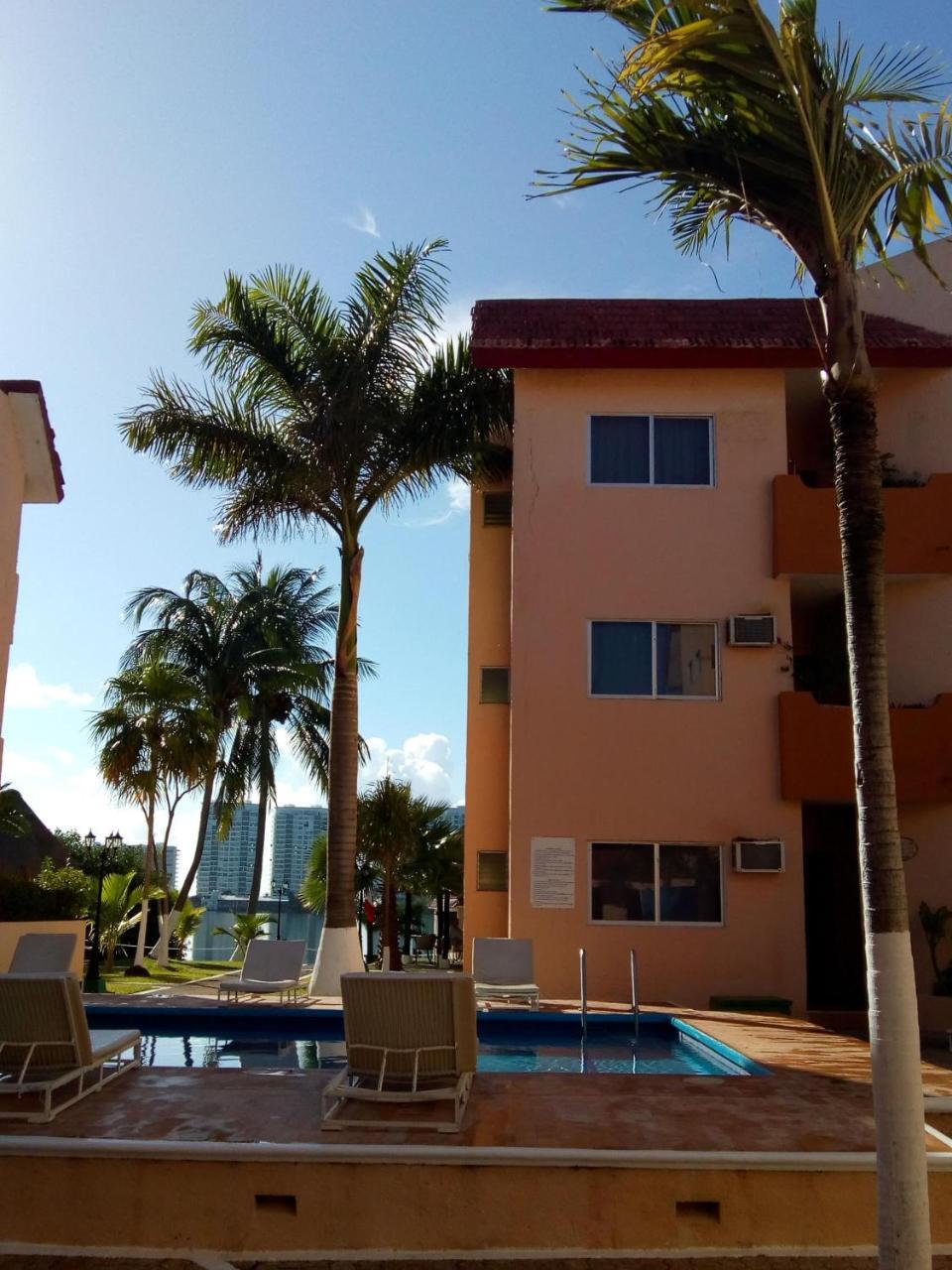 Hotel Grand Royal Lagoon Cancún