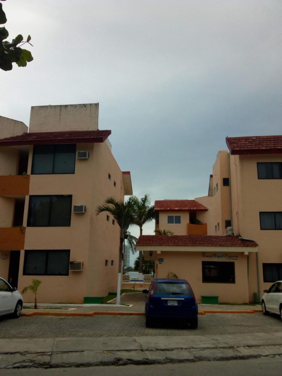 Grand Royal Lagoon Hotel Cancún