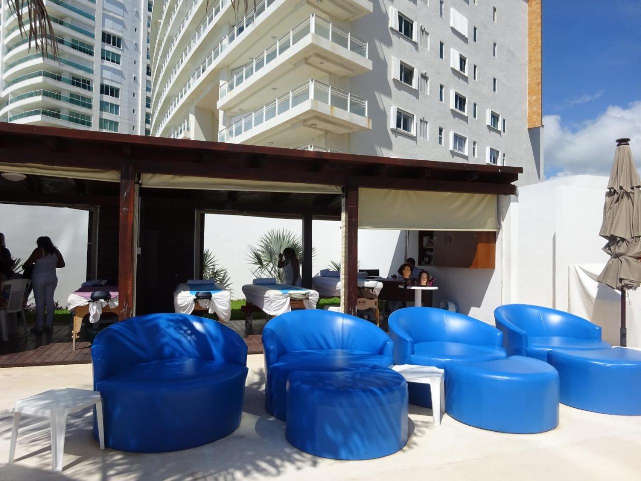 Ocean Front, Amazing Views Apartamento