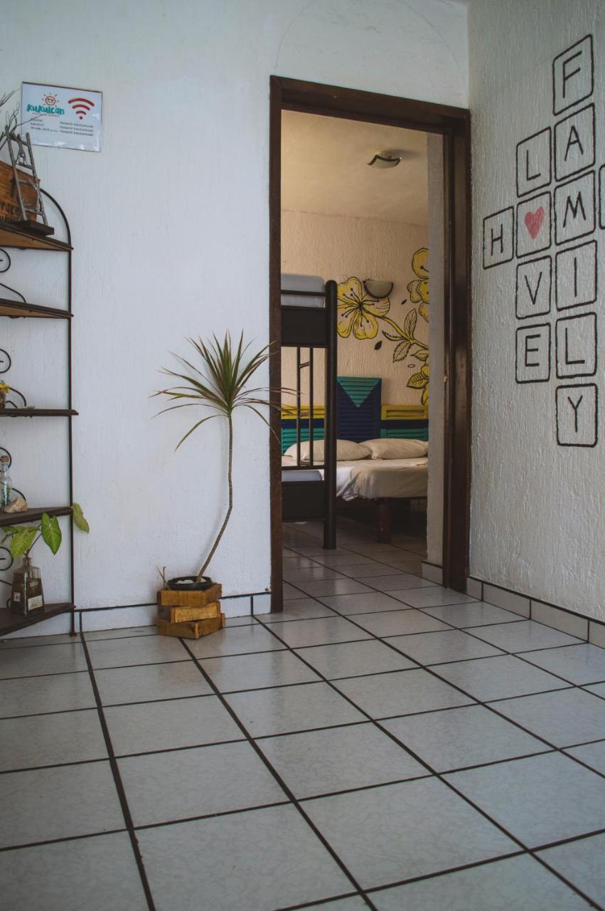 Kukulcan & Friends Guest house