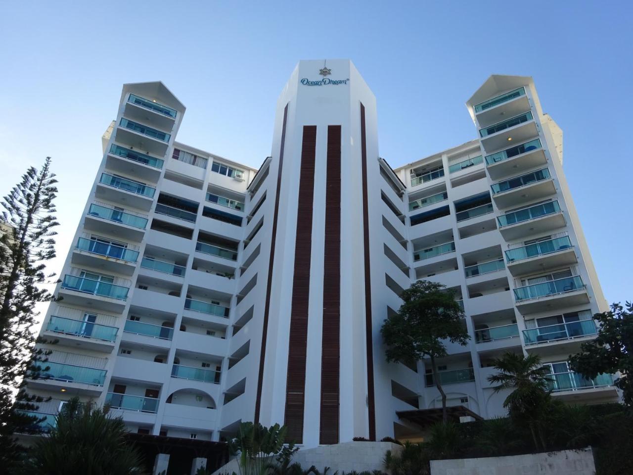 Ocean Front, Amazing Views Apartamento