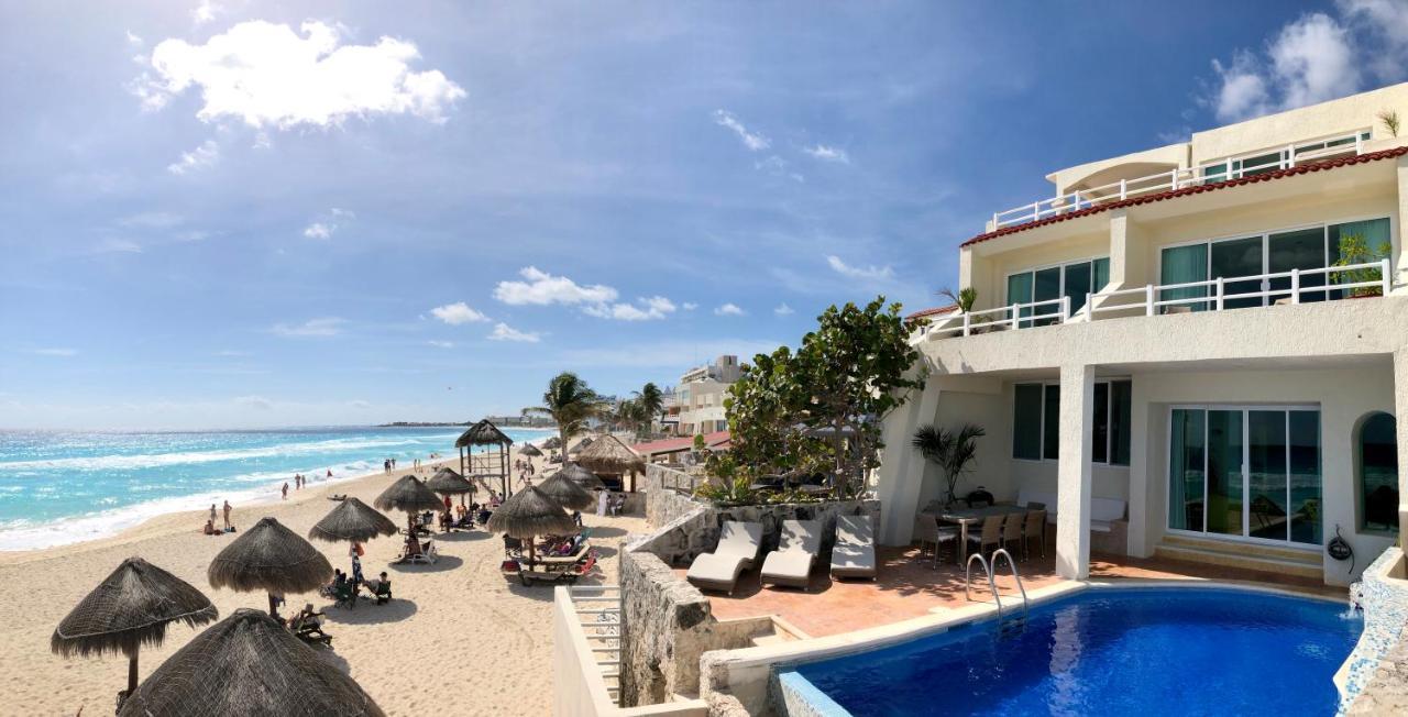 Villa Eight Bedroom Beach House Cancún