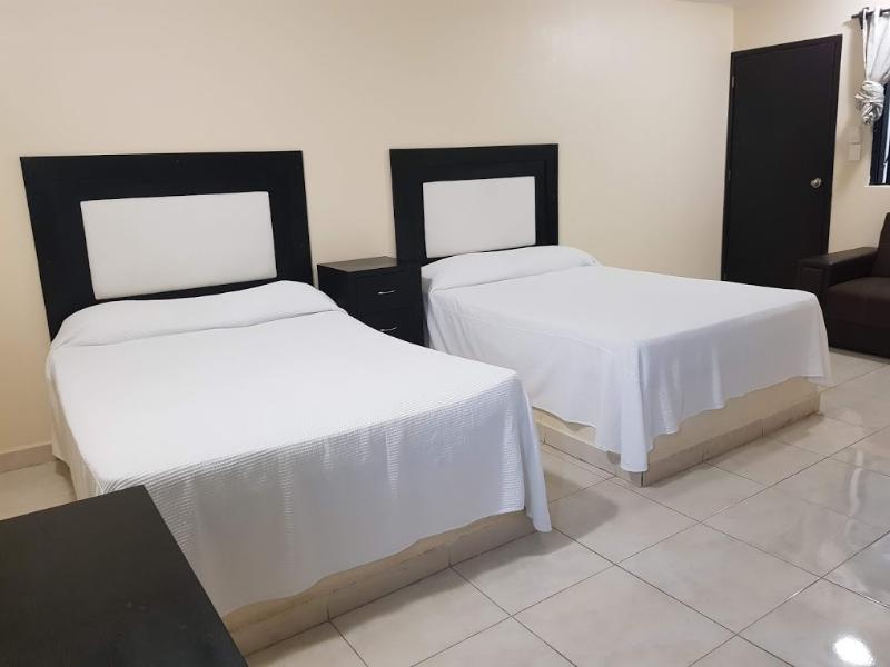 Hotel Jardin 2*