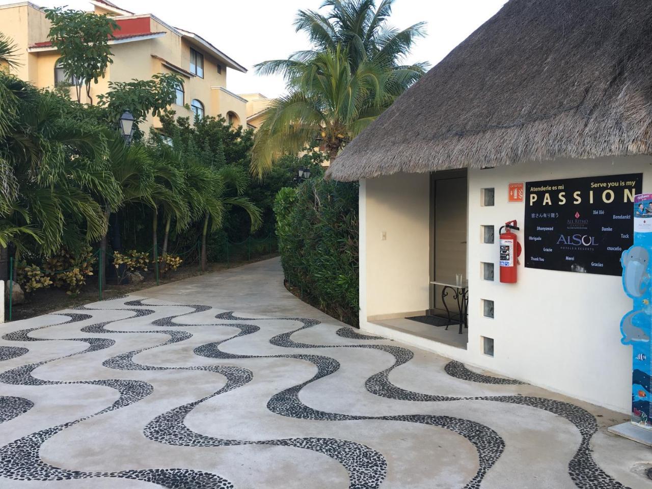 Tropical * Cancun