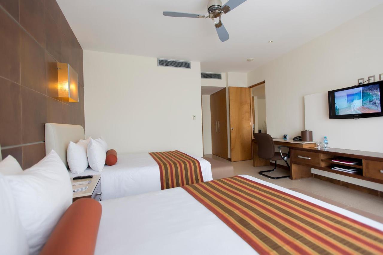 Krystal Urban Centro 4* Cancún
