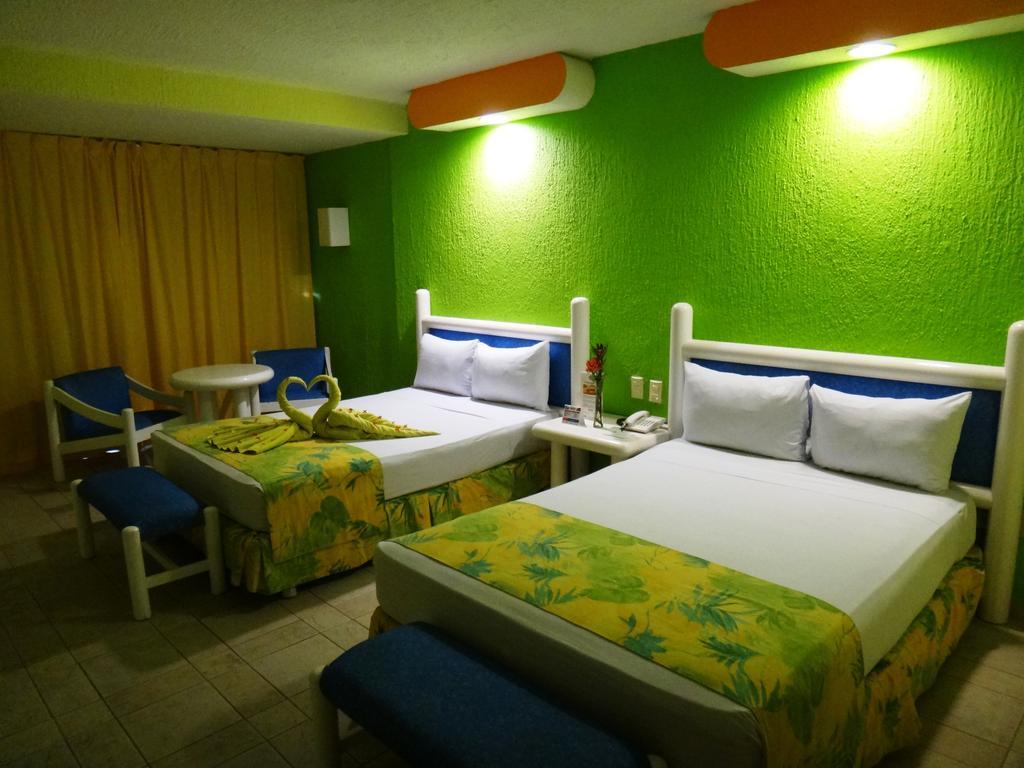 Solymar Apartahotel Cancún