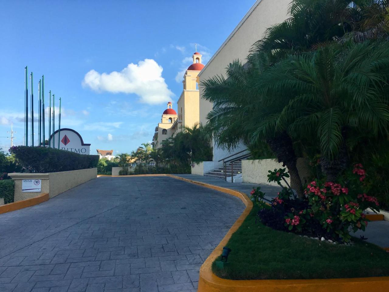 Tropical * Cancun