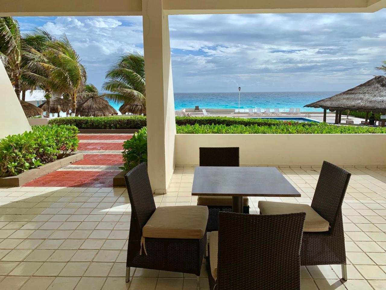 Brisas Apartahotel 2*