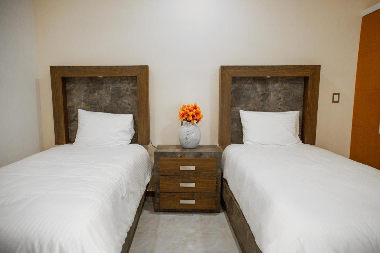 Tres Soles Apartahotel Cancún