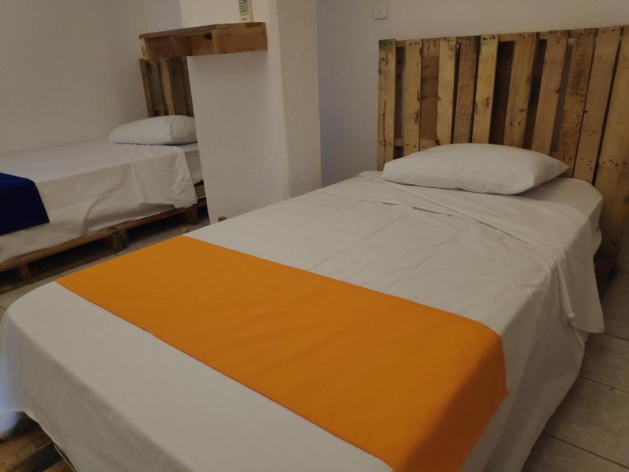Morenita Linda Hostel *