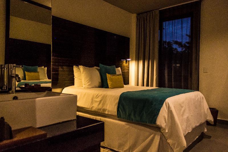 Kabah Hotel Cancún