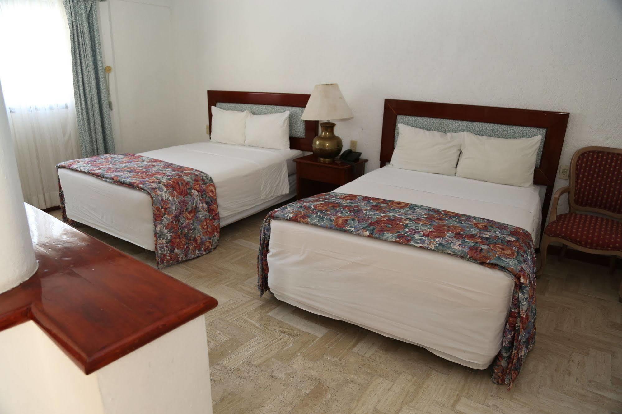 Hotel Costa Blanca Cancún
