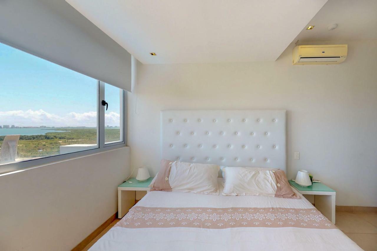 Malecon 601 Apartment