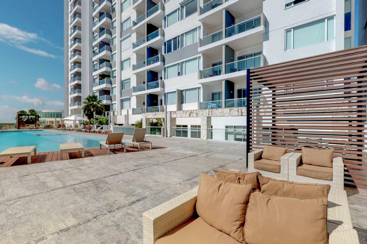 Malecon 601 Apartment