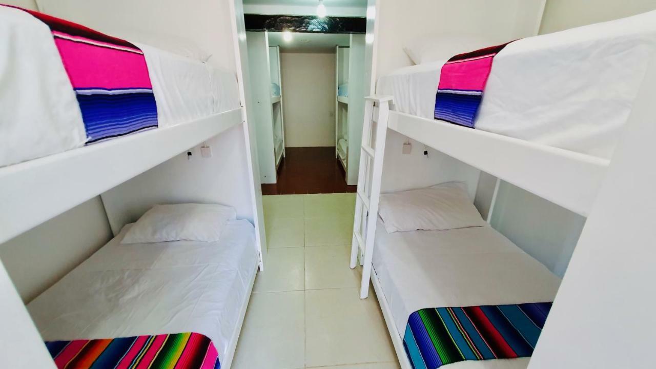 Mango Rooms Pensión 2*
