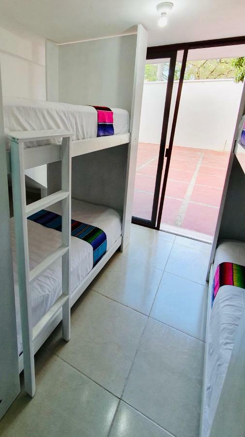 Pensión Mango Rooms 2*