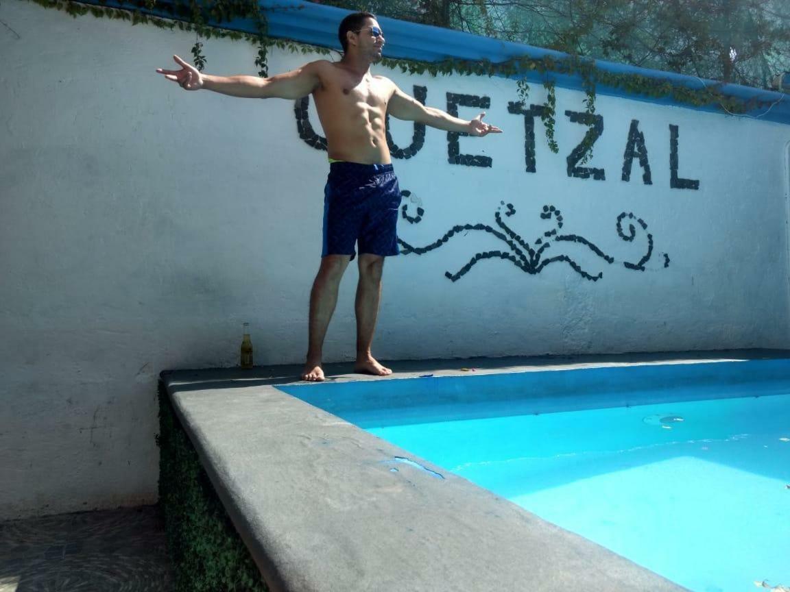 Hostel Quetzal *