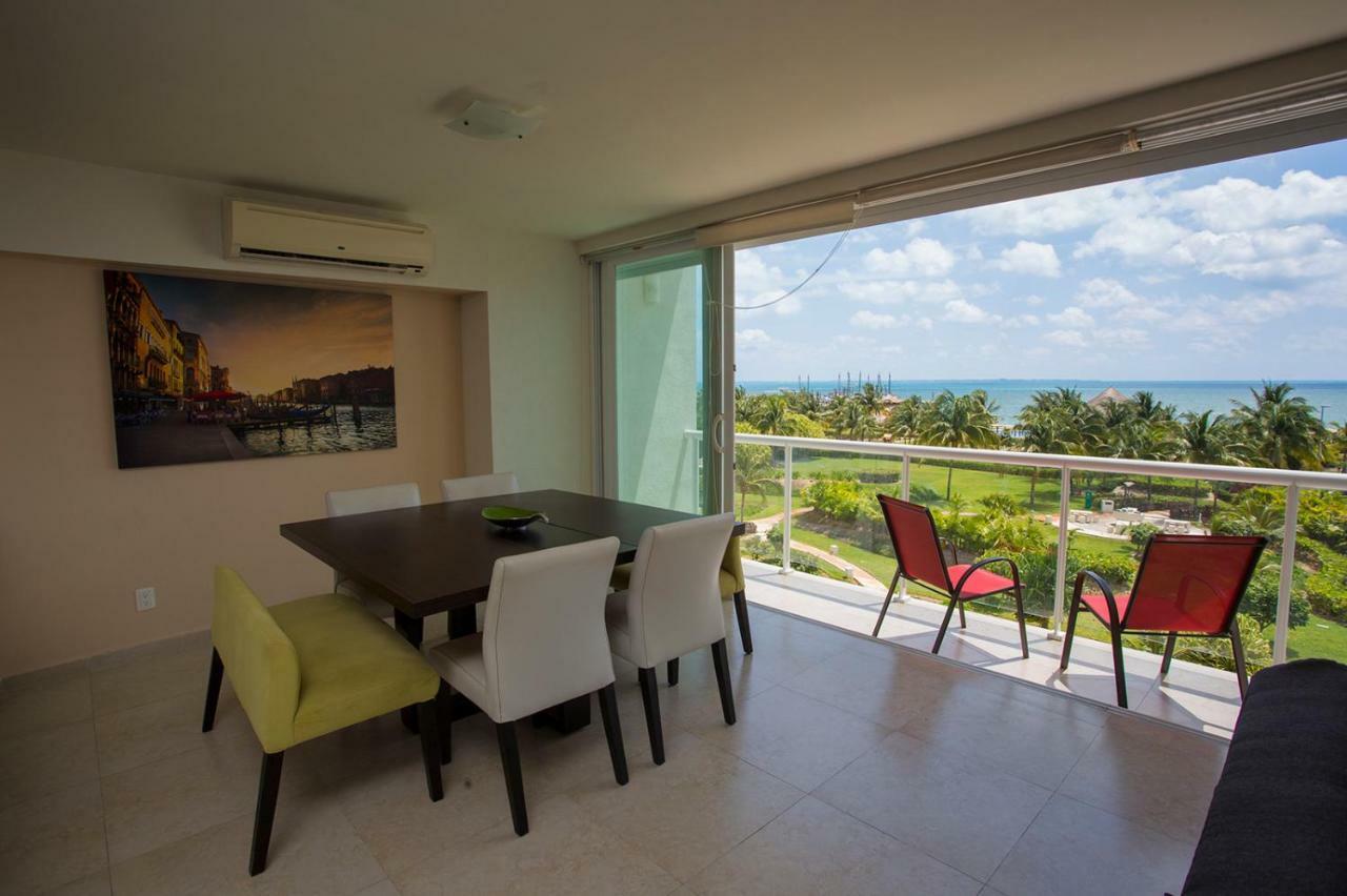 Amara Beachfront Apartamento Cancún