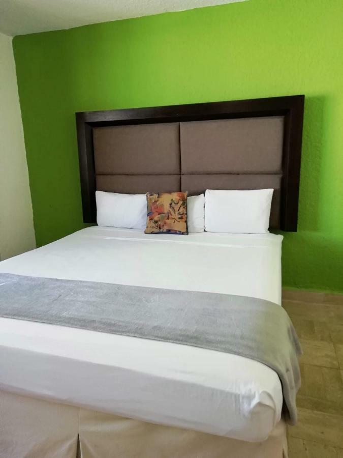 Bed & & Fun Hotel Cancún