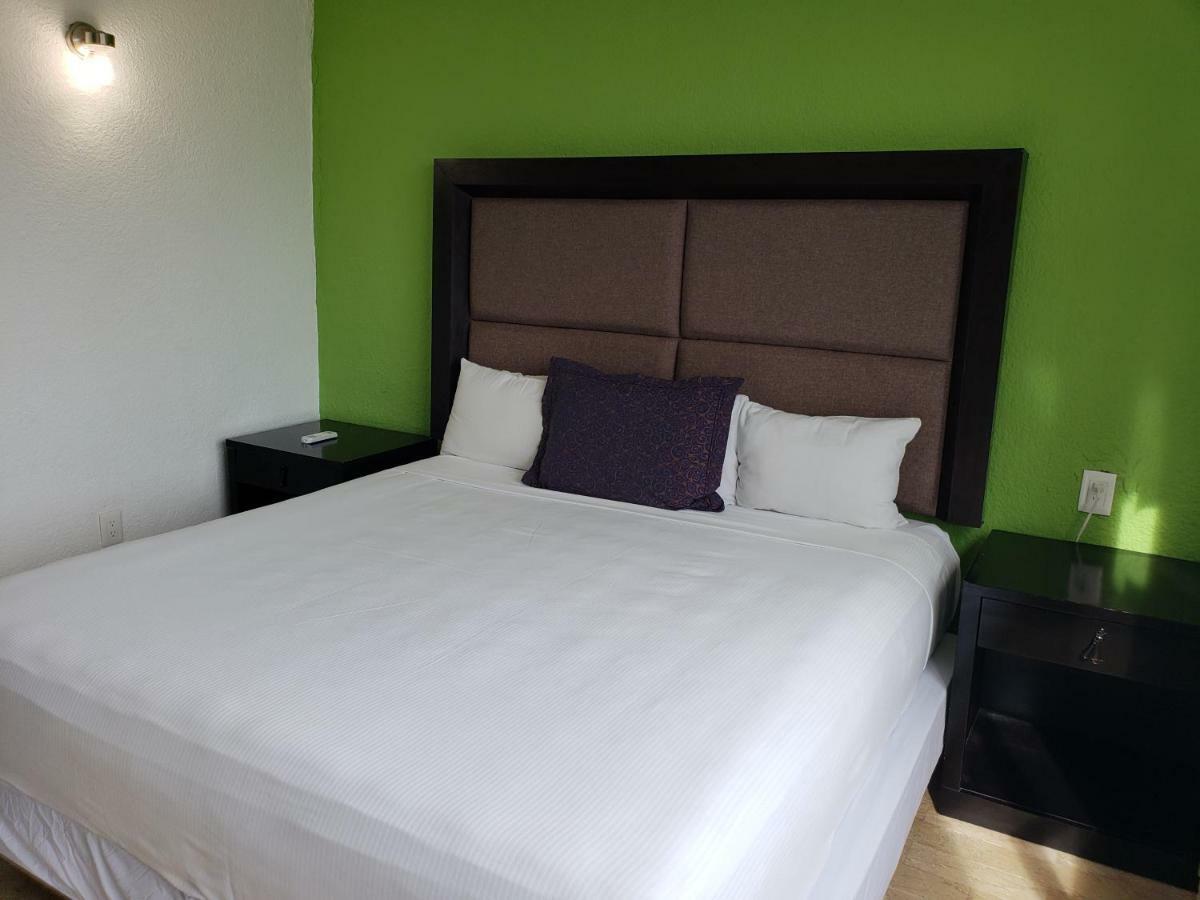 Bed & & Fun Hotel Cancún