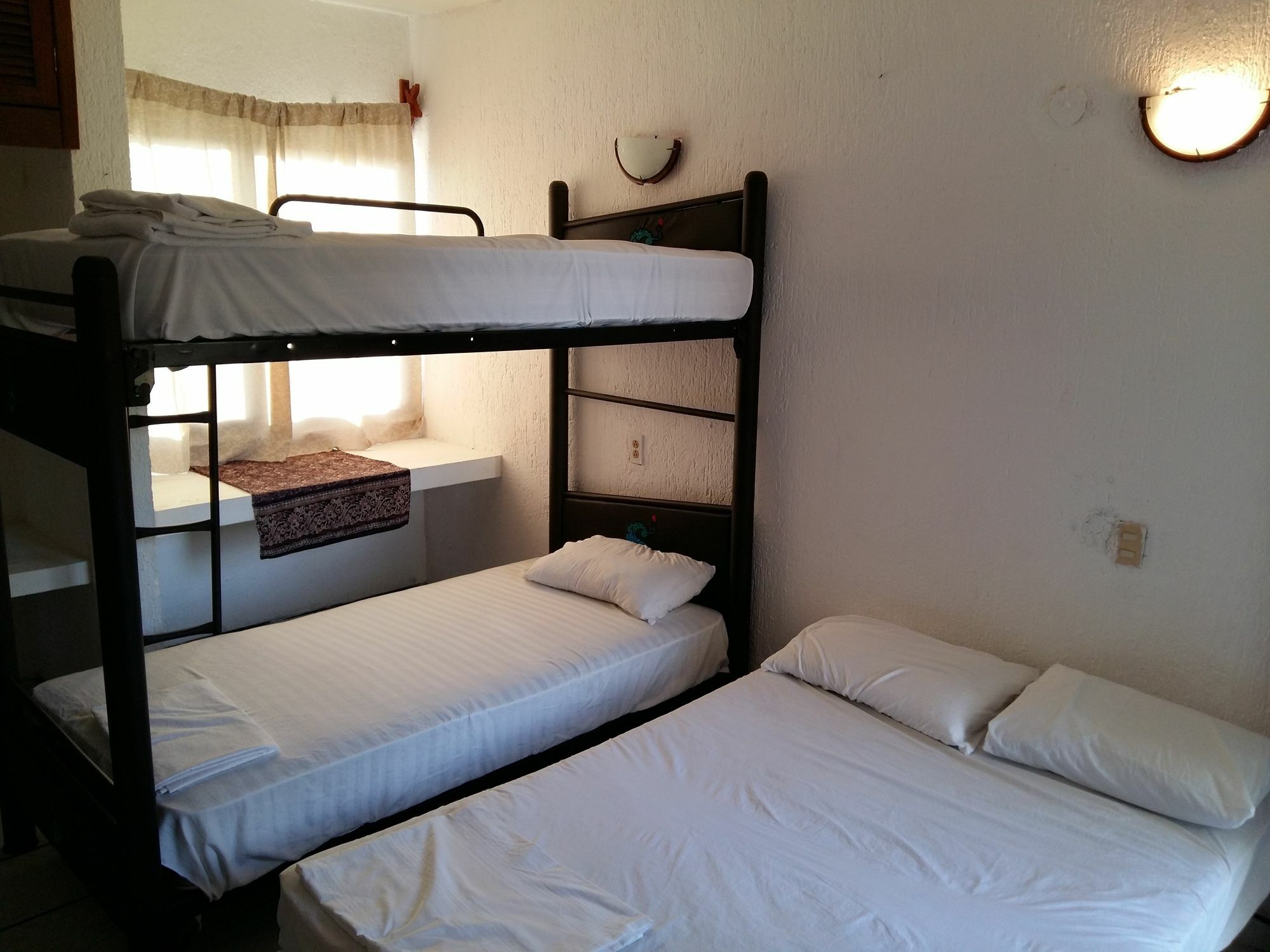 Kukulcan & Friends Guest house Cancun