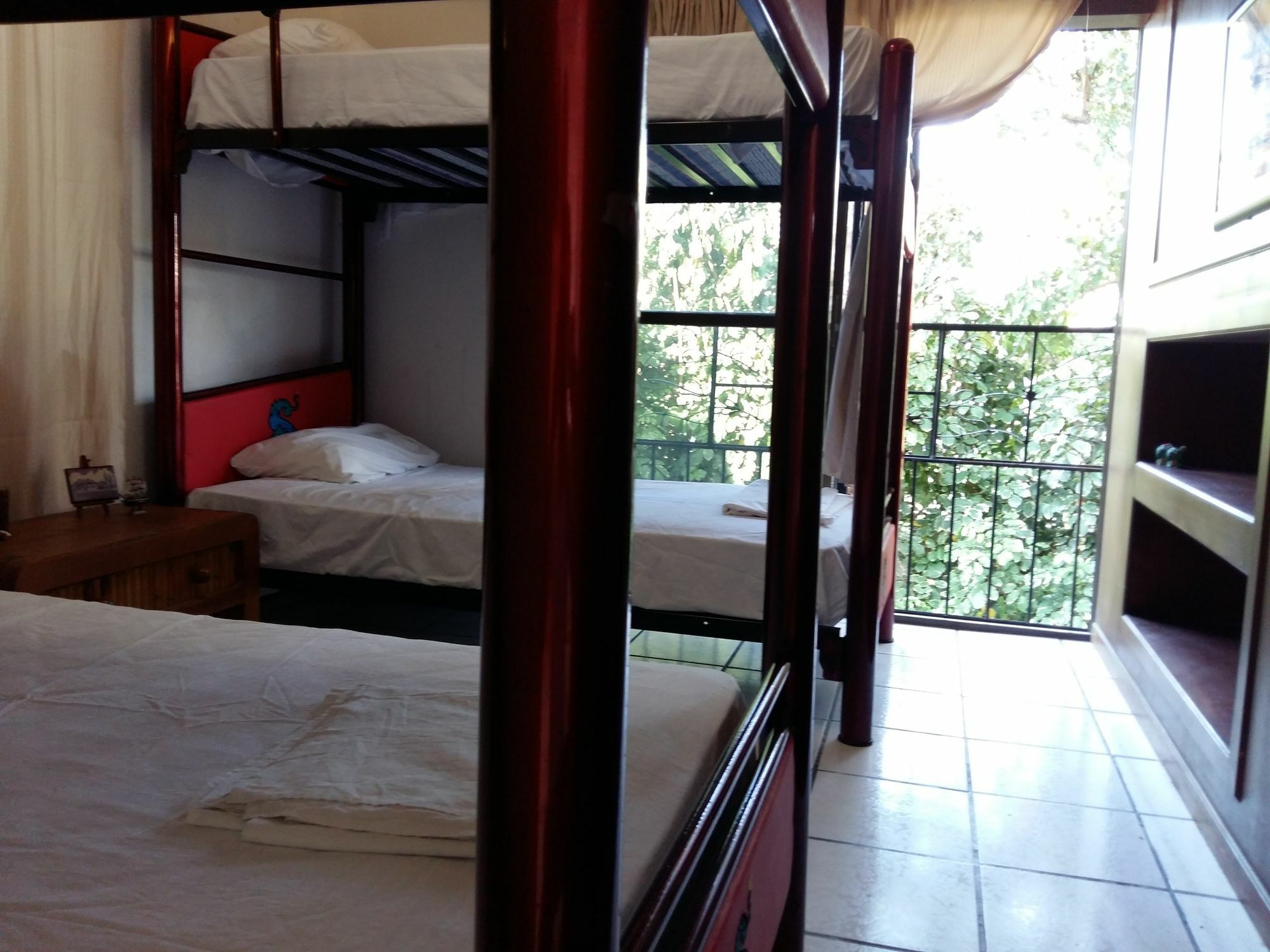 Kukulcan & Friends Guest house