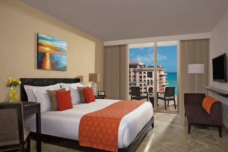 Altitude At Krystal Grand Resort Cancún