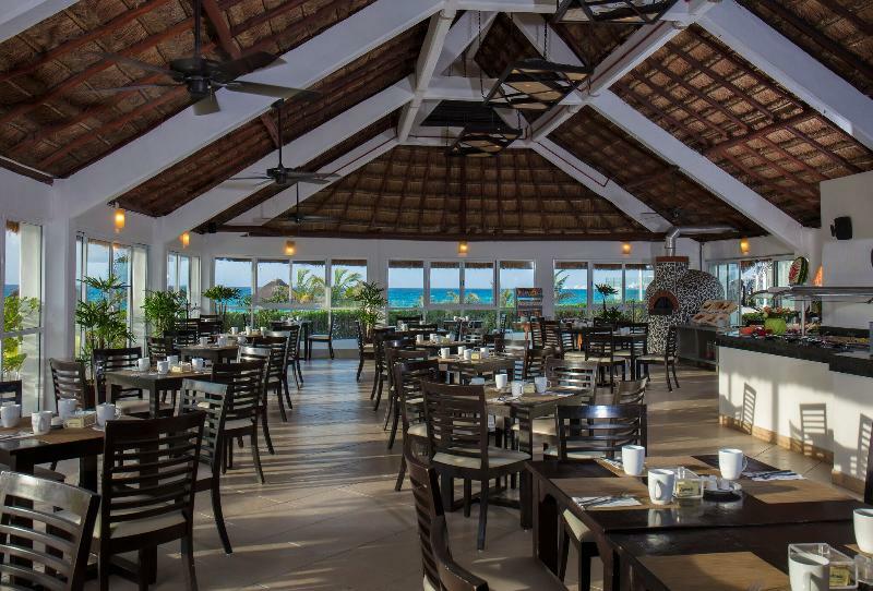 Krystal Hotel Cancún