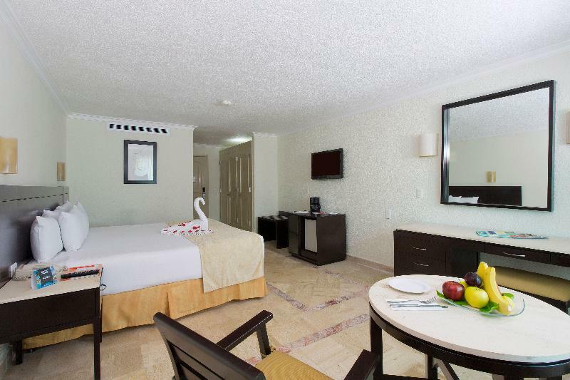 Krystal Hotel 4*