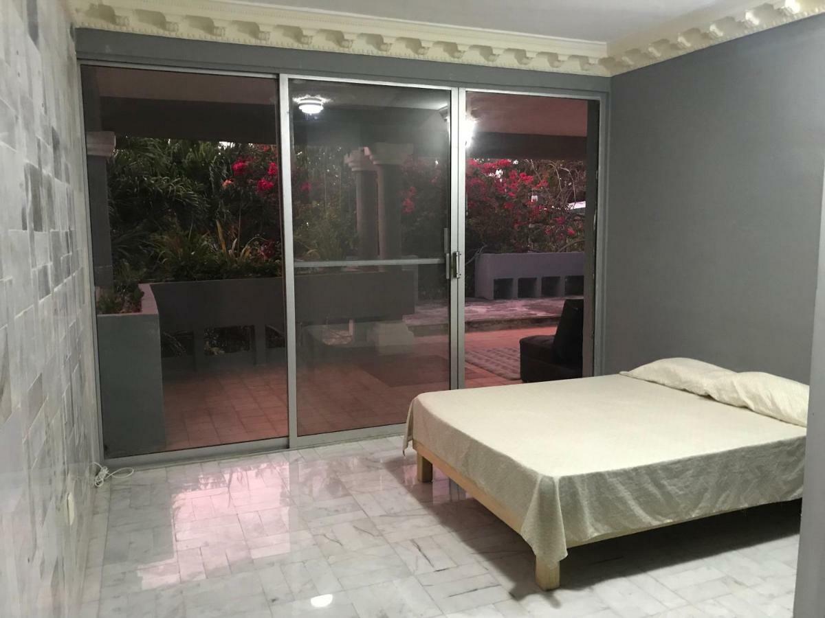 Indigo Hostal Cancún