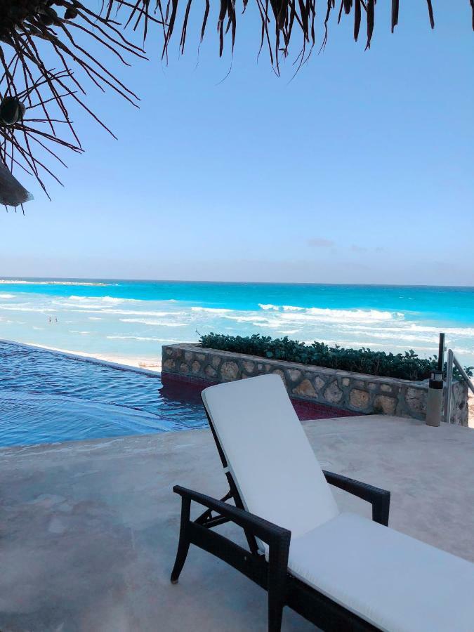 Ocean Front Studio * Cancún