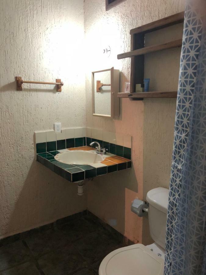 Akbal Hostal *
